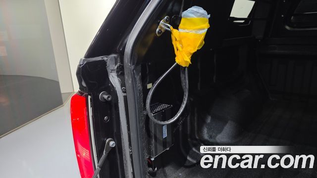 Chevrolet Korea Colorado 2020 — photo 28