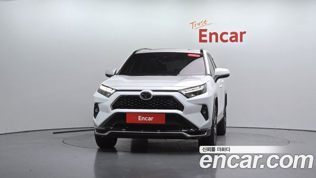 Toyota RAV4 2025 — photo 3