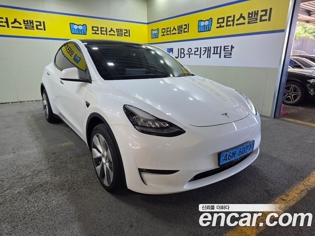 Tesla Model Y 2022 — photo 9