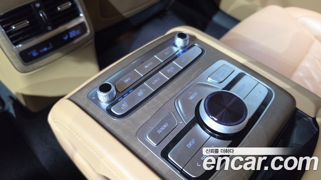 Kia K9 2022 — photo 25