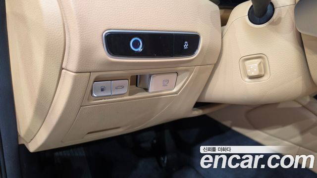 Kia K9 2022 — photo 26