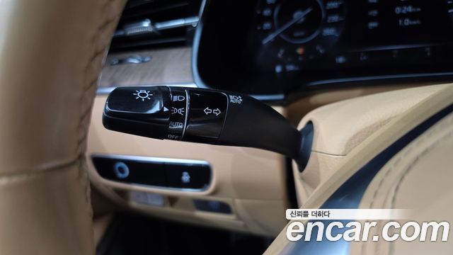 Kia K9 2022 — photo 28