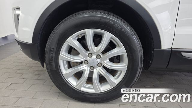 Land Rover Range Rover Evoque 2016 — photo 5