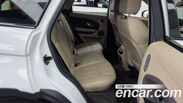 Land Rover Range Rover Evoque 2016 — photo 12