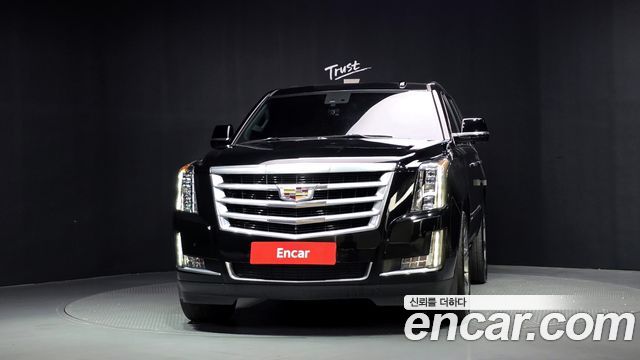 Cadillac Escalade 2017 — photo 3