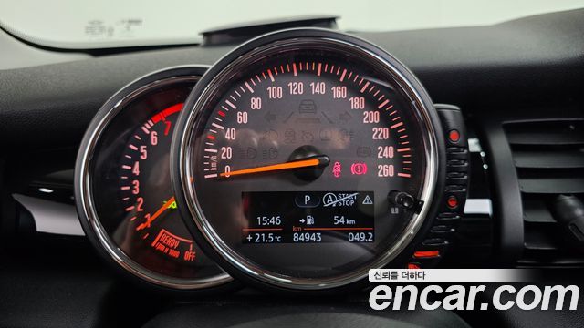 Mini Cooper 2015 — photo 8