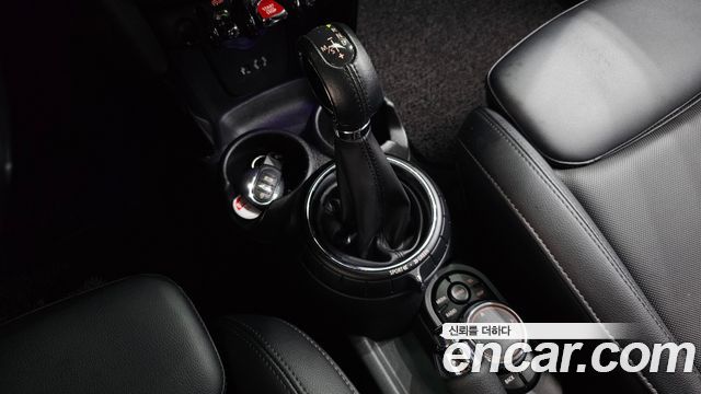 Mini Cooper 2015 — photo 9