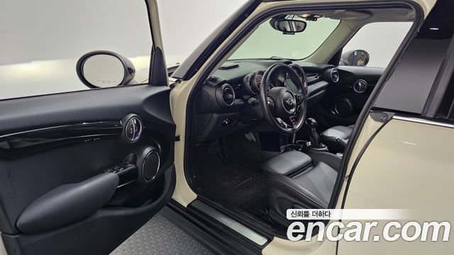 Mini Cooper 2015 — photo 10