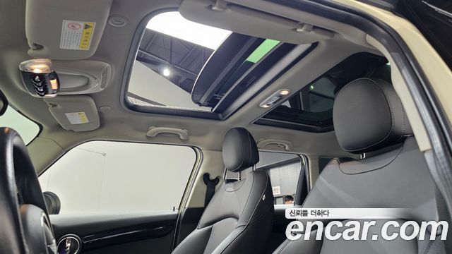 Mini Cooper 2015 — photo 19