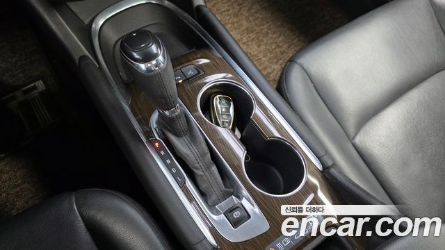 Chevrolet Korea Malibu 2019 — photo 12
