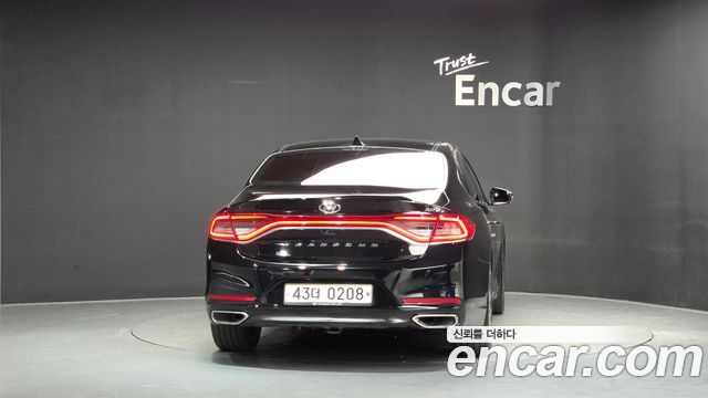 Hyundai Grandeur 2017 — photo 4