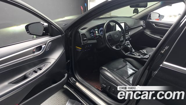 Hyundai Grandeur 2017 — photo 13