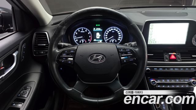 Hyundai Grandeur 2017 — photo 18