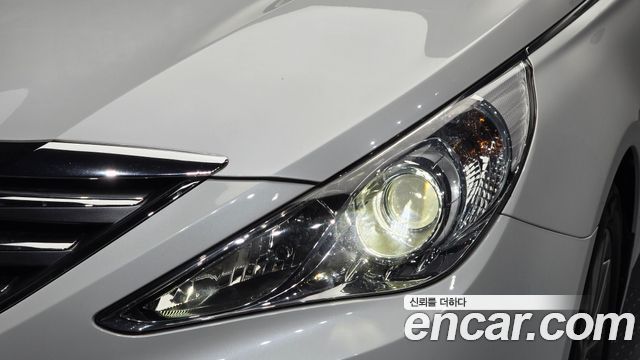 Hyundai Sonata 2013 — photo 8
