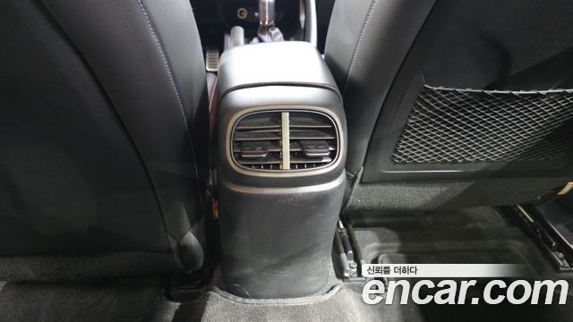 Hyundai AVANTE 2022 — photo 33