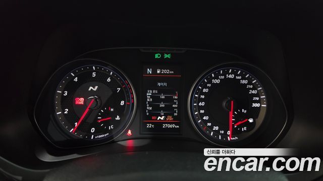 Hyundai Veloster 2020 — photo 11