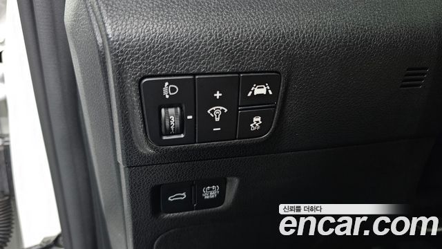 Kia K5 2023 — photo 13