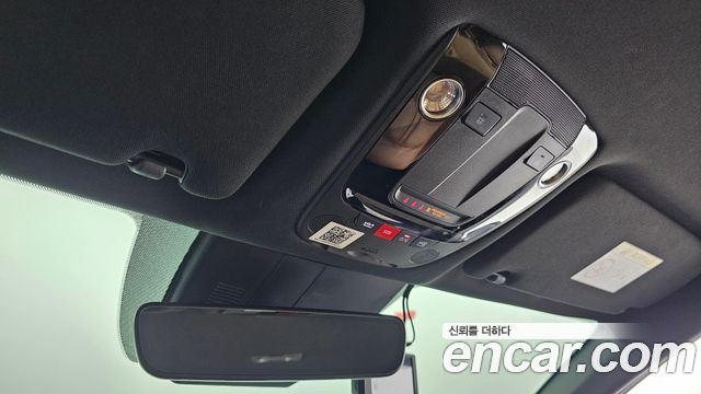 Kia K5 2023 — photo 18