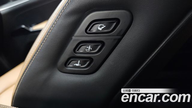 Kia K5 2023 — photo 20