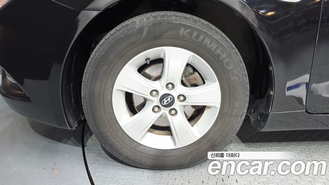 Hyundai Sonata 2011 — photo 5