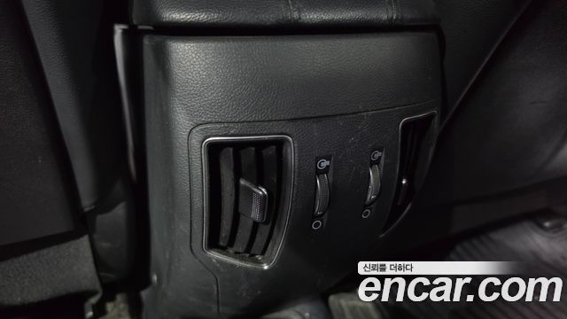 Hyundai Sonata 2011 — photo 19
