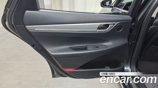 Hyundai Grandeur 2021 — photo 15