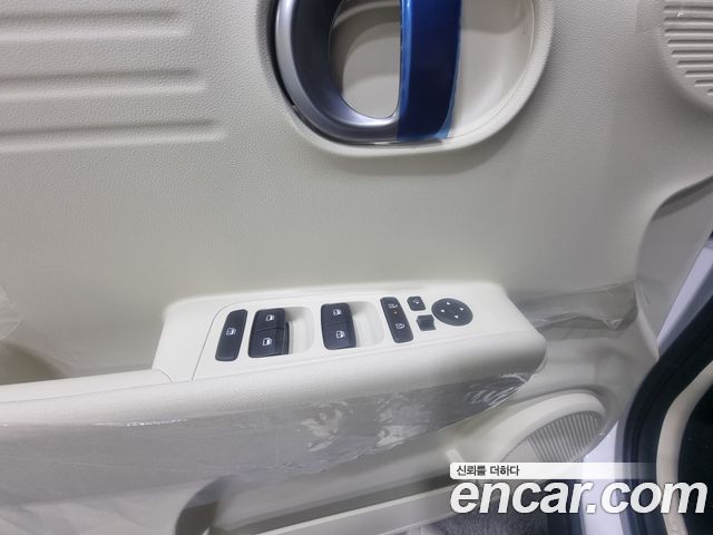 Hyundai Casper 2027 — photo 12