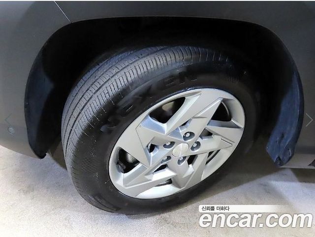 Hyundai Kona 2023 — photo 20