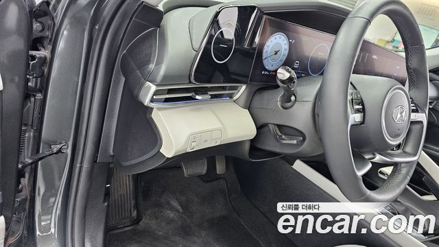 Hyundai AVANTE 2023 — photo 23