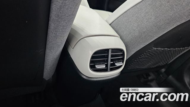 Hyundai AVANTE 2023 — photo 25