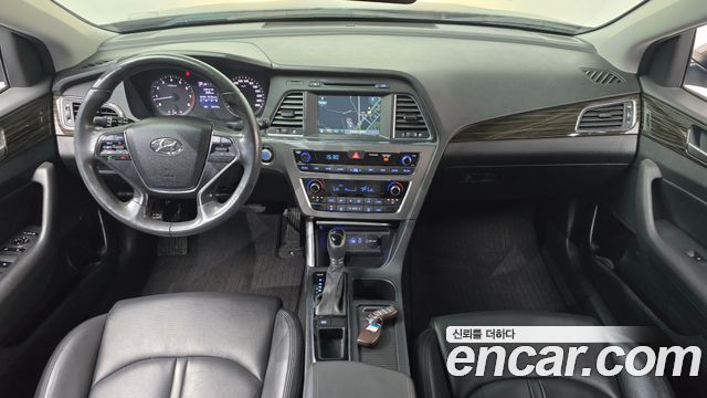 Hyundai Sonata 2016 — photo 10