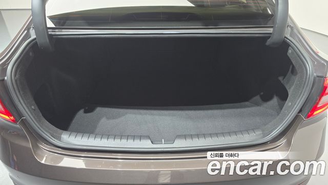 Hyundai Sonata 2016 — photo 26