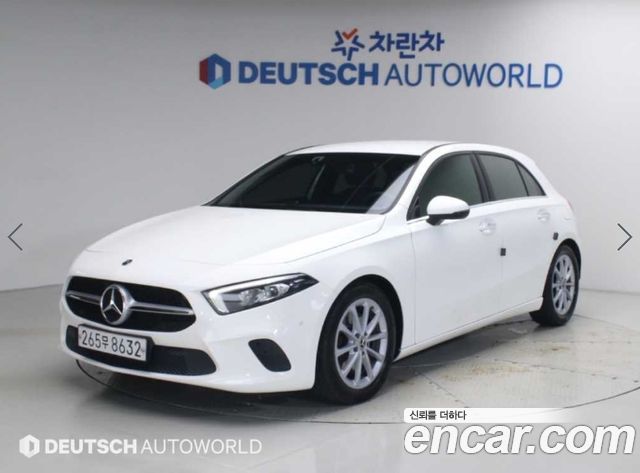 Mercedes-Benz A-Class 2020 — photo 3