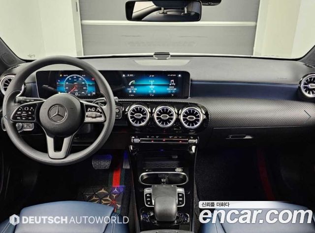 Mercedes-Benz A-Class 2020 — photo 7