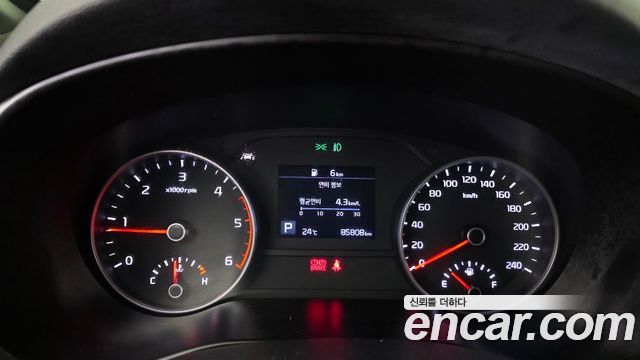 Kia Sportage 2019 — photo 8