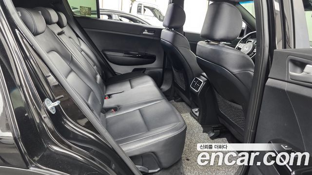 Kia Sportage 2019 — photo 12