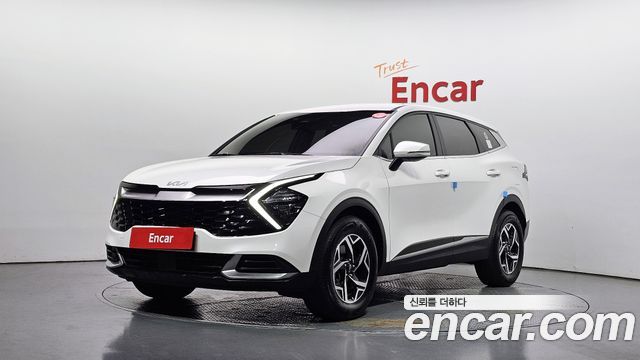 Kia Sportage 2023 — photo 1