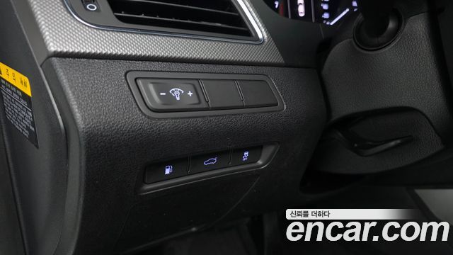 Hyundai Sonata 2016 — photo 18