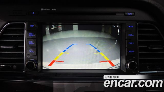 Hyundai Sonata 2016 — photo 21