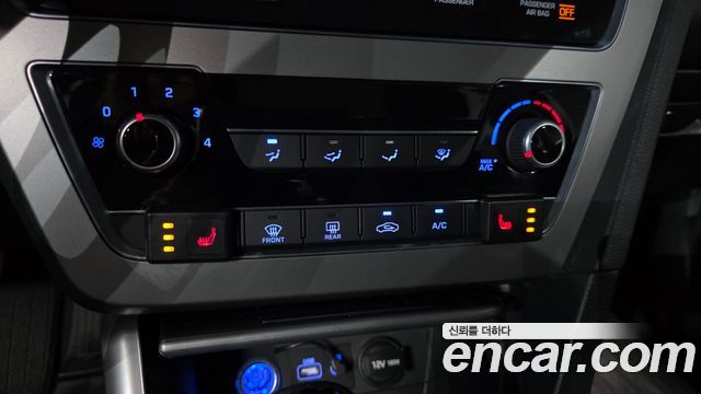 Hyundai Sonata 2016 — photo 33