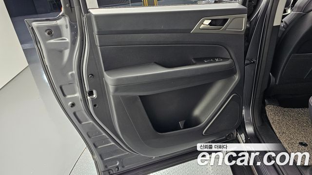 KG Mobility Rexton 2019 — photo 15