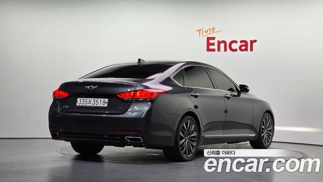 Genesis G80 2017 — photo 2