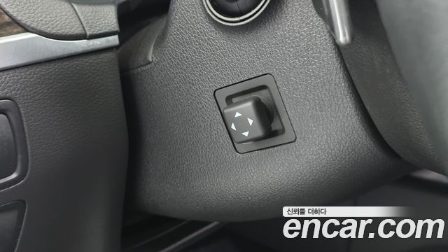 Genesis G80 2017 — photo 20