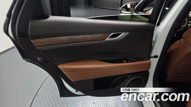 Genesis G80 2021 — photo 15