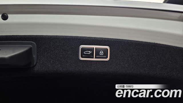 Genesis G80 2021 — photo 34