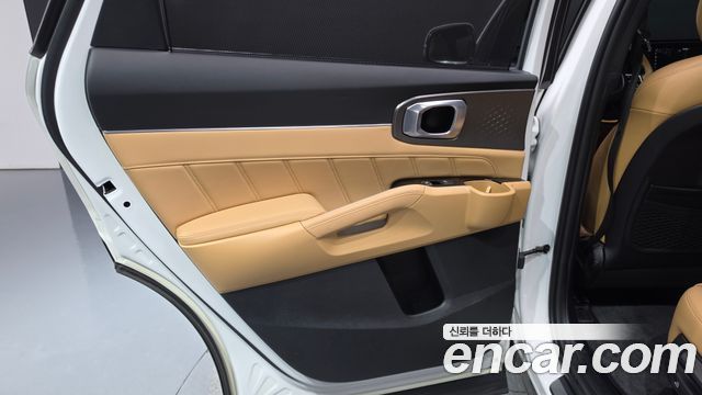 Kia Sorento 2023 — photo 15