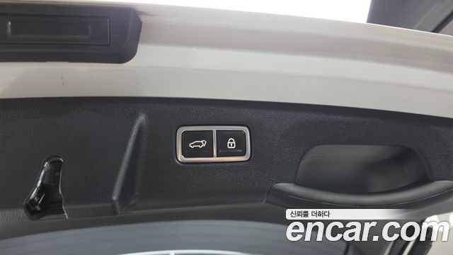 Kia Sorento 2023 — photo 29