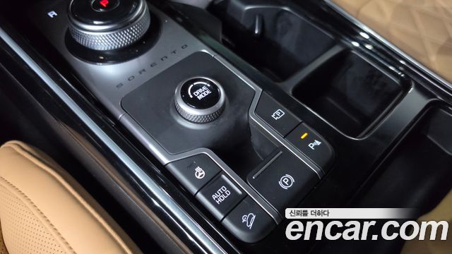 Kia Sorento 2023 — photo 32