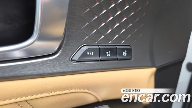 Kia Sorento 2023 — photo 33
