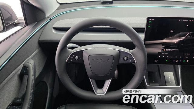 Tesla Model Y 2025 — photo 19
